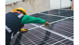 Amarilo implementará paneles solares en proyectos de vivienda