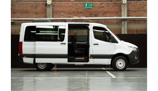 Mercedes-Benz Vans lanza nuevo modelo para pasajeros y carga