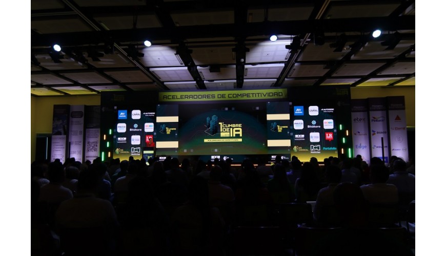Cumbre de Inteligencia Artificial del Sector Constructor - Foto cortesía Camacol