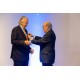 El urbanólogo y humanista bogotano Carlos Roberto Pombo Urdaneta recibió el premio Gonzalo Jiménez de Quesada de manos del vicep